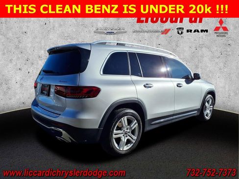 Used 2020 Mercedes-Benz GLB 250 4MATIC image 2