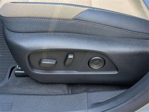 New 2026 Chevrolet Equinox ACTIV w/ Safety and Technology Package image 11