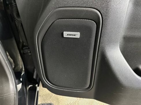 Used 2021 GMC Sierra 2500 SLT w/ SLT Preferred Package image 29