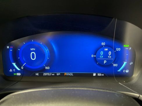 Used 2020 Ford Escape Titanium FWD image 18