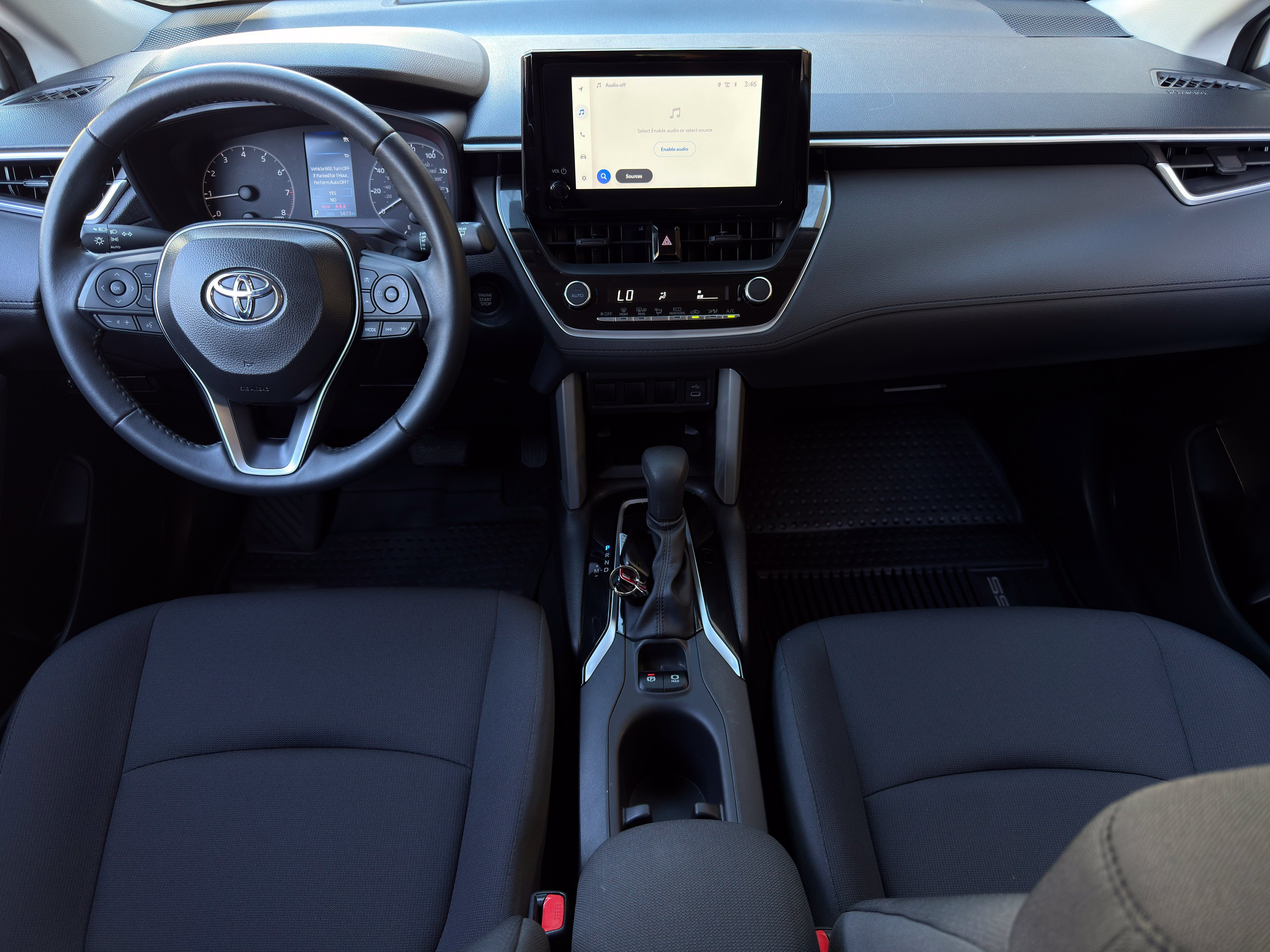 Certified 2025 Toyota Corolla Cross LE FWD image 13