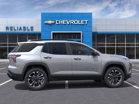 New 2026 Chevrolet Equinox RS image 5