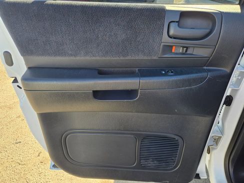 Used 2003 Dodge Dakota SLT image 12