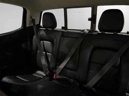 Used 2019 Chevrolet Colorado ZR2 image 21