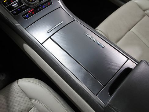 Used 2020 Lincoln MKZ Reserve w/ Elements Package image 16