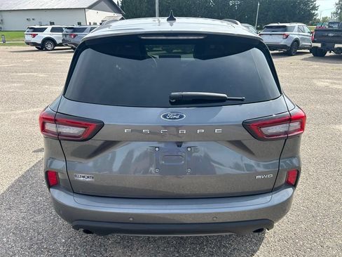 Used 2024 Ford Escape ST-Line w/ Tech Pack #1 AWD/4WD image 6