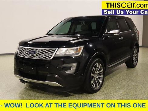 Used 2016 Ford Explorer Platinum image 3