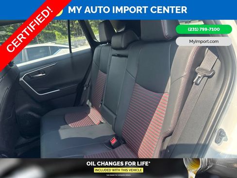 Certified 2025 Toyota RAV4 XSE AWD/4WD image 24