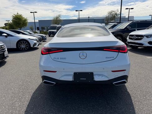 Used 2024 Mercedes-Benz CLE 300 4MATIC Coupe image 5