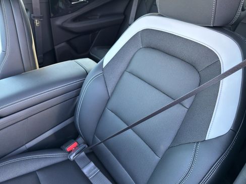 New 2026 Chevrolet Blazer EV LT image 14