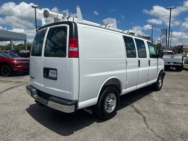 New 2026 Chevrolet Express 2500 w/ Communications Package RWD image 3