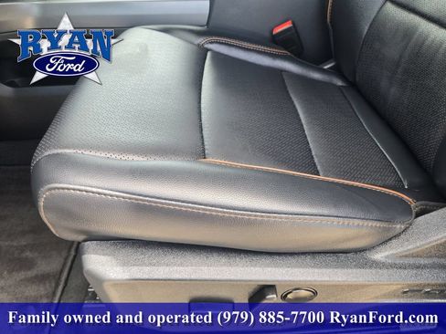 Used 2025 Ford F250 Lariat w/ Lariat Ultimate Package AWD/4WD image 16