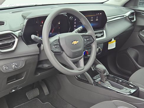 New 2026 Chevrolet TrailBlazer LS image 12