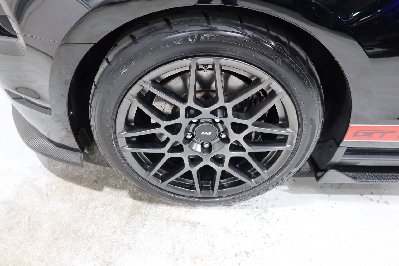 Used 2012 Ford Mustang Shelby GT500 w/ SVT Performance Pkg RWD image 10