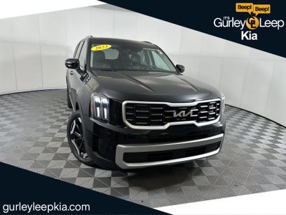 Used 2023 Kia Telluride S w/ S Sunroof Package