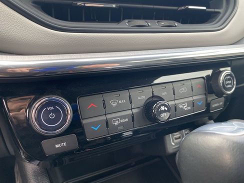 Used 2022 Jeep Compass Limited w/ Elite Group image 29