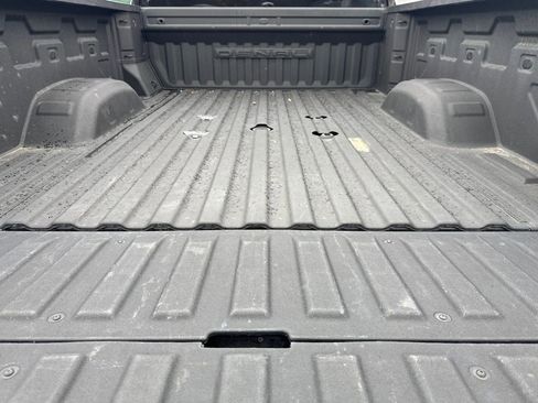 Used 2022 GMC Sierra 3500 Denali w/ Denali Black Diamond Edition image 25