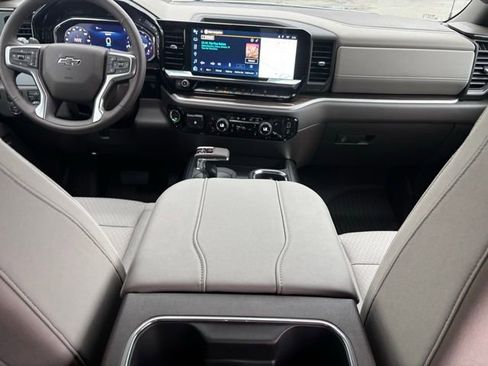New 2026 Chevrolet Silverado 1500 RST AWD/4WD image 18
