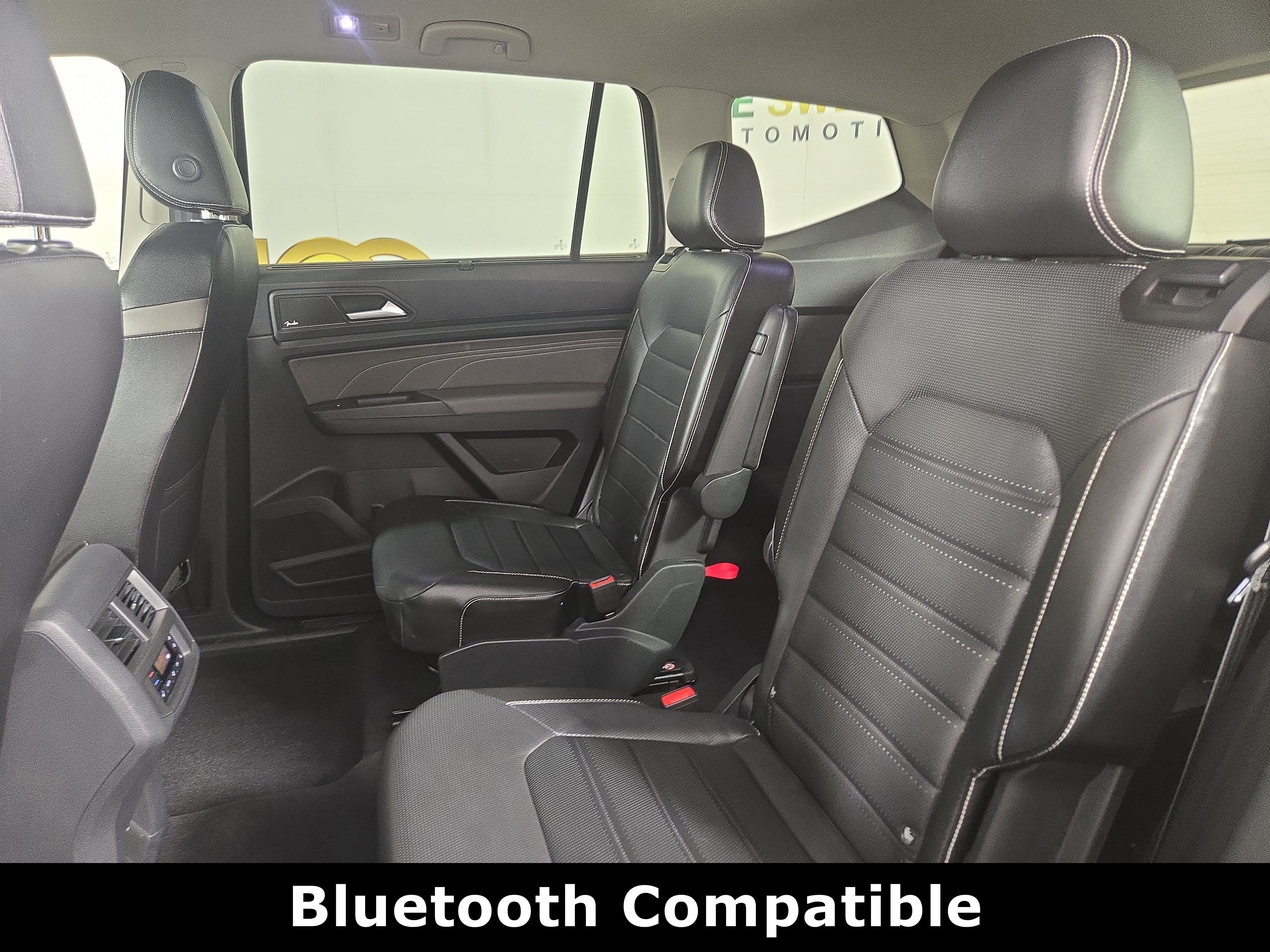 Used 2022 Volkswagen Atlas SEL Premium R-Line AWD/4WD image 12