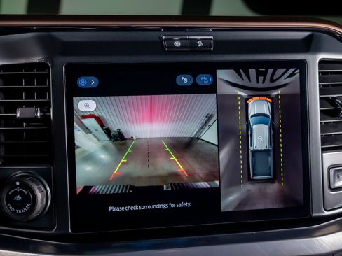 Used 2025 Ford F450 King Ranch w/ Chrome Package image 11