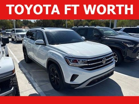Used 2023 Volkswagen Atlas SE w/ Panoramic Sunroof Package FWD image 1