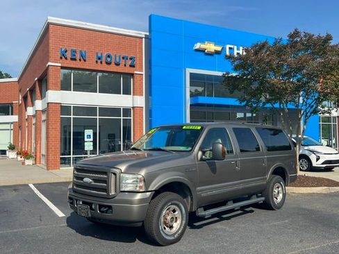Used 2005 Ford Excursion Limited AWD/4WD image 1