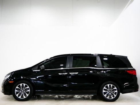 Used 2023 Honda Odyssey EX-L image 6