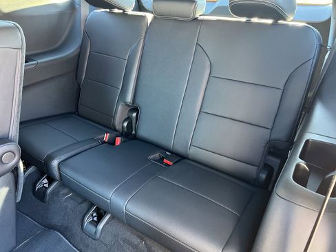 New 2026 Chevrolet Traverse LT w/ Midnight/Sport Edition image 20