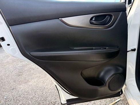 Used 2020 Nissan Rogue Sport S FWD image 23
