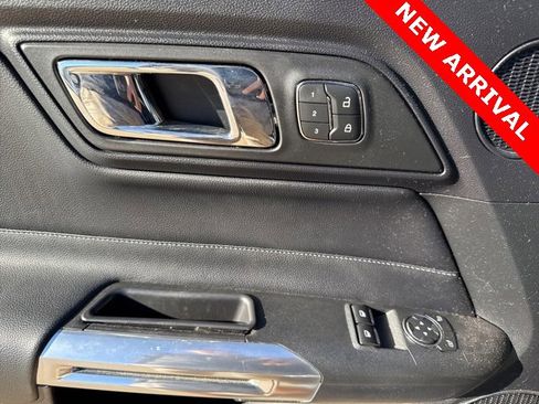 Used 2017 Ford Mustang GT Premium w/ Equipment Group 401A image 10