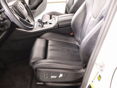 Used 2021 BMW X5 xDrive40i w/ Premium Package 2 image 13