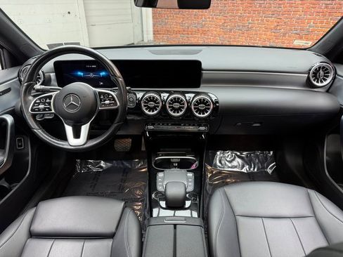 Used 2022 Mercedes-Benz A 220 4MATIC image 12