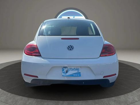 Used 2012 Volkswagen Beetle 2.5 FWD image 18