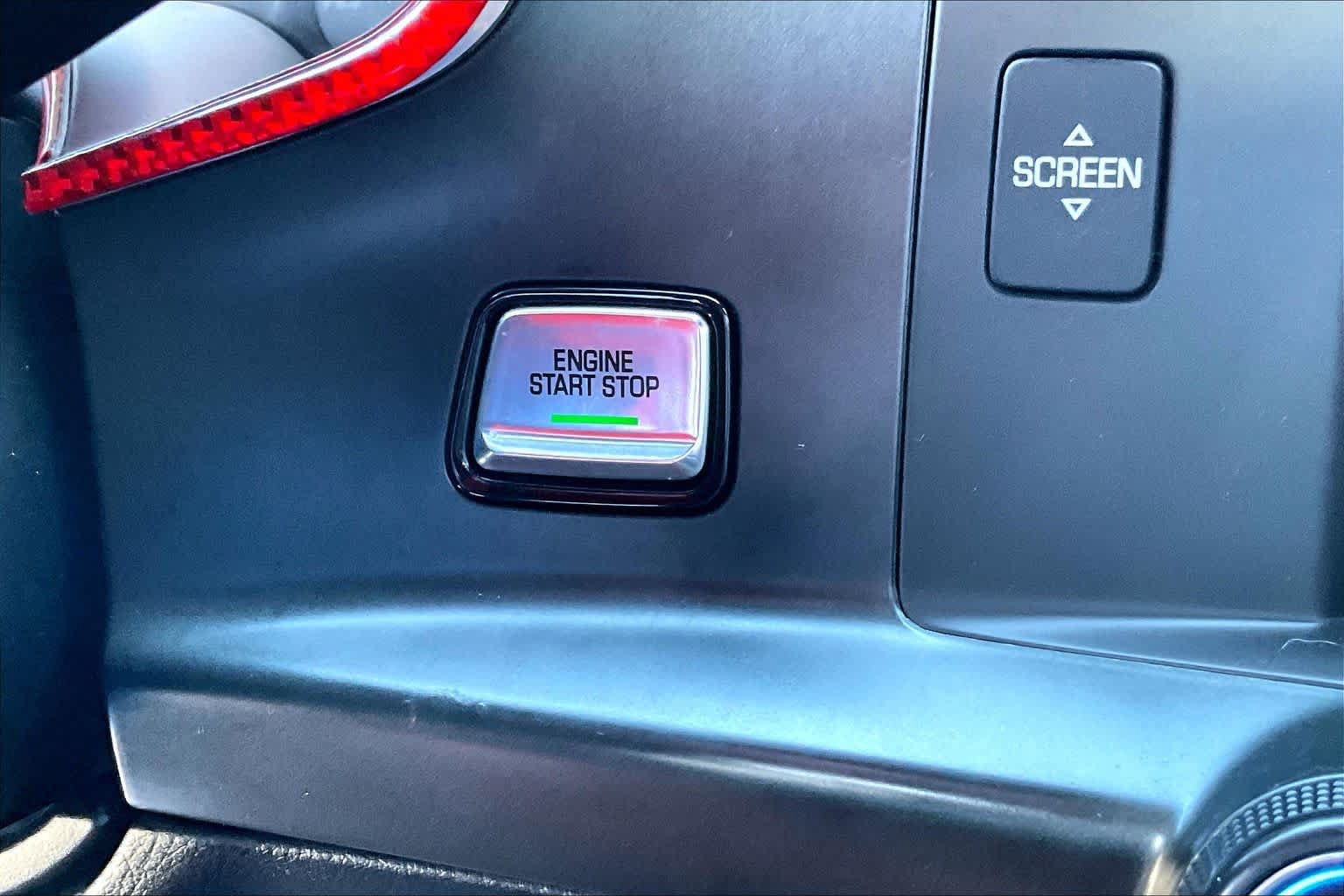 Used 2019 Chevrolet Corvette Stingray Coupe w/ 1LT RWD image 28