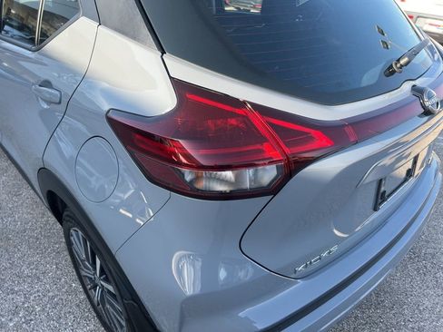 Used 2023 Nissan Kicks SV image 35