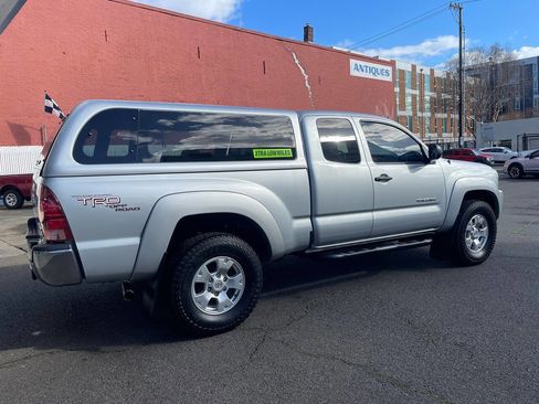 Used 2007 Toyota Tacoma PreRunner image 9