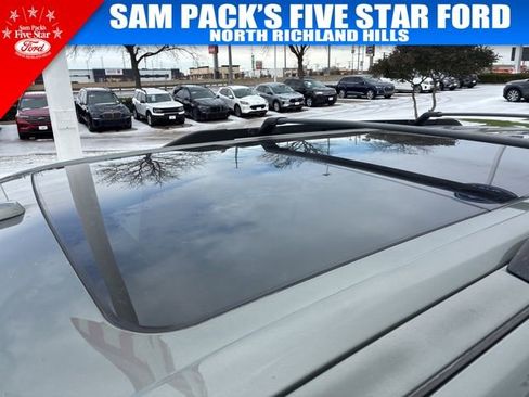 Used 2019 Ford Expedition XLT w/ Equipment Group 202A image 14