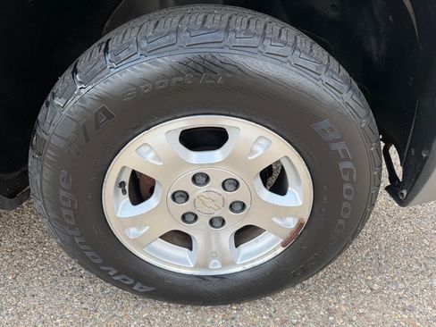 Used 2002 Chevrolet Avalanche 2WD image 15