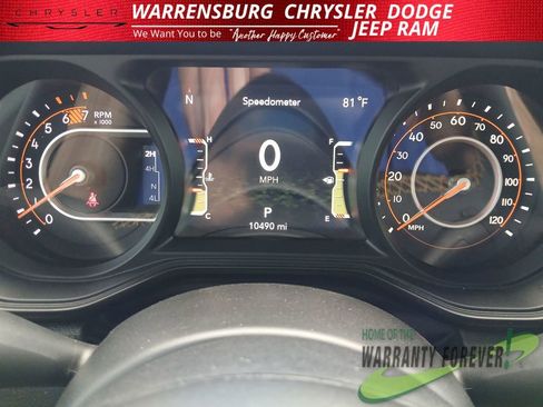 Used 2024 Jeep Wrangler Sport S image 16