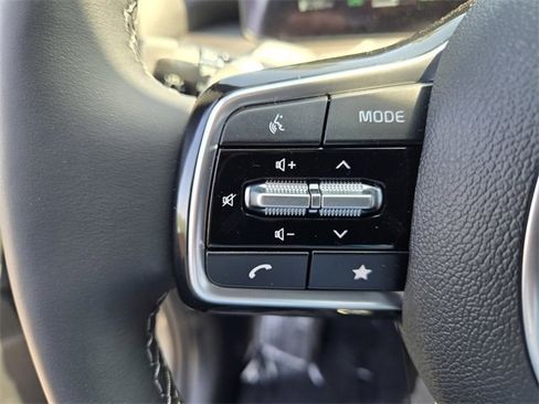 New 2025 Kia Sorento SX Prestige image 11