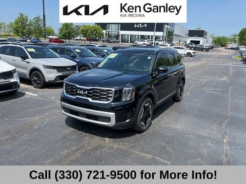 Certified 2023 Kia Telluride S FWD image 3