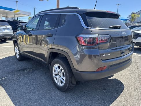 Used 2020 Jeep Compass Sport w/ Cold Weather Group image 5