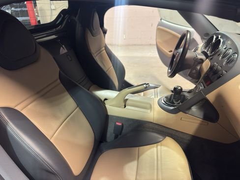 Used 2006 Pontiac Solstice Convertible w/ Premium Package image 21