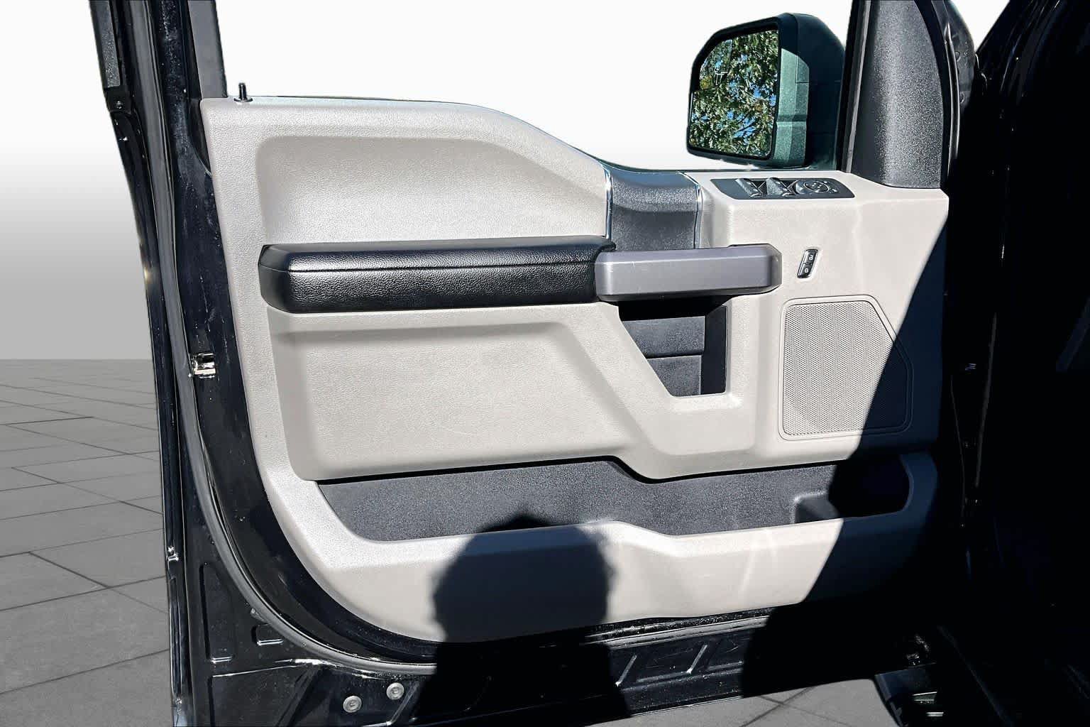 Used 2019 Ford F150 XLT AWD/4WD image 20