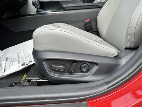 New 2026 Toyota Camry SE w/ Convenience Package image 12