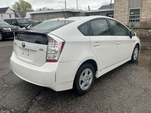 Used 2010 Toyota Prius Five FWD image 3