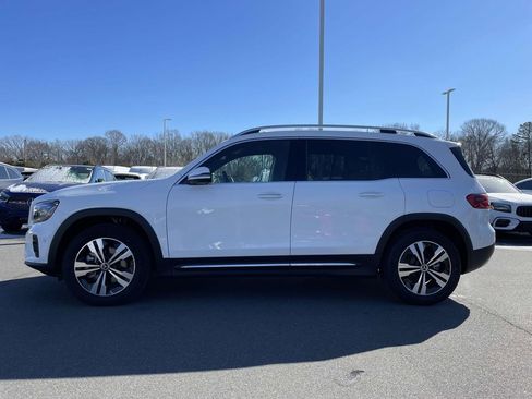 Certified 2025 Mercedes-Benz GLB 250 image 8