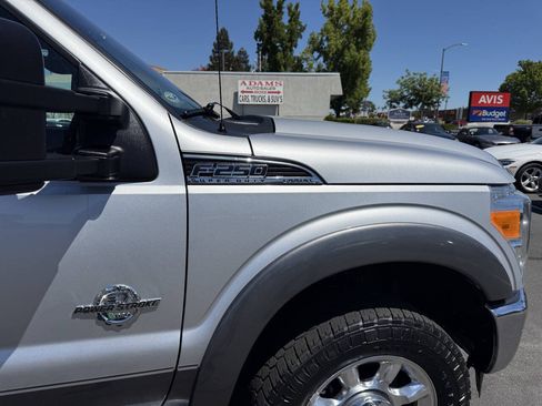 Used 2011 Ford F250 Lariat w/ Lariat Ultimate Pkg AWD/4WD image 26