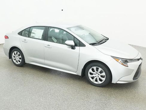 New 2026 Toyota Corolla LE image 27