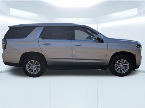 Used 2024 Chevrolet Tahoe LT RWD image 7